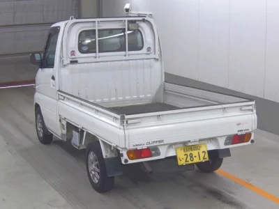 Nissan CLIPPER TRUCK