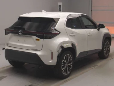 Toyota YARIS CROSS  с аукциона в Японии