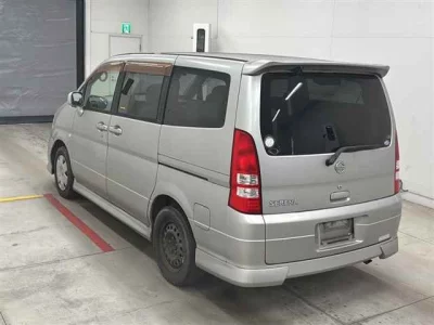 Nissan SERENA  с аукциона в Японии