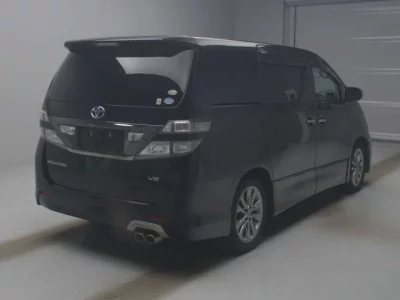 Toyota VELLFIRE  с аукциона в Японии