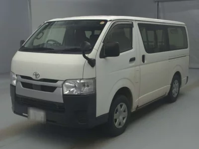 Toyota HIACE VAN  с аукциона в Японии