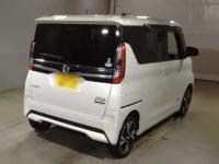 Nissan ROOX лот № 3002 оценка 4  с аукциона в Японии 1