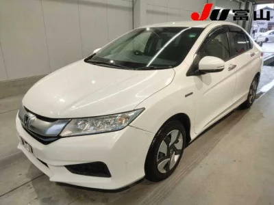 Honda GRACE  с аукциона в Японии