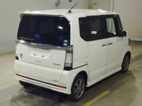 Honda N BOX лот № 3002 оценка 2  с аукциона в Японии 1