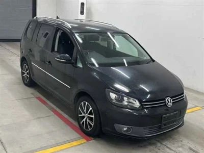 Volkswagen GOLF TOURAN