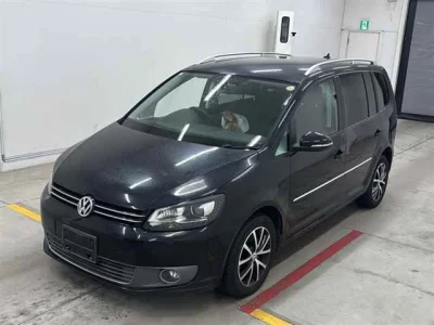 Volkswagen GOLF TOURAN