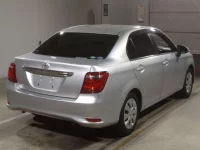Toyota COROLLA AXIO лот № 335 оценка RA  с аукциона в Японии 1