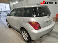 Toyota IST лот № 3030 оценка 4  с аукциона в Японии 1