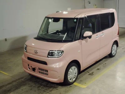 Daihatsu TANTO  с аукциона в Японии