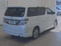 Toyota VELLFIRE лот № 1421 оценка 3.5  с аукциона в Японии 1