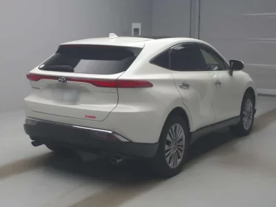 Toyota HARRIER  с аукциона в Японии