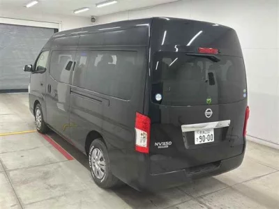 Nissan CARAVAN BUS  с аукциона в Японии