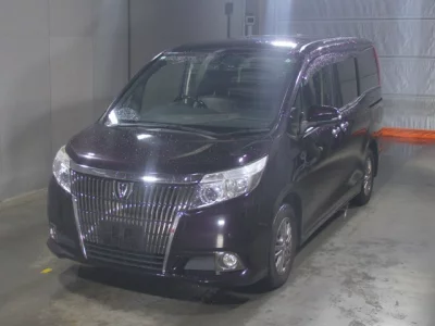 Toyota ESQUIRE  с аукциона в Японии