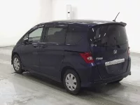 Honda FREED лот № 203 оценка 3.5  с аукциона в Японии 1