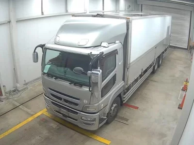 Mitsubishi FUSO TRUCK  с аукциона в Японии