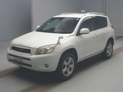 Toyota RAV4  с аукциона в Японии