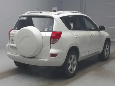 Toyota RAV4  с аукциона в Японии
