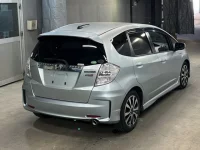 Honda FIT лот № 308 оценка 3.5  с аукциона в Японии 4