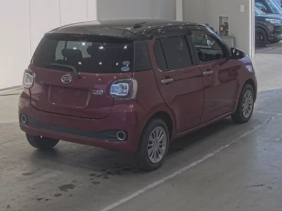 Daihatsu Boon  с аукциона в Японии