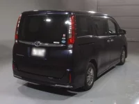 Toyota ESQUIRE лот № 376 оценка 3.5  с аукциона в Японии 1