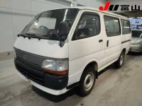 Toyota HIACE VAN лот № 3051 оценка 3.5  с аукциона в Японии 3
