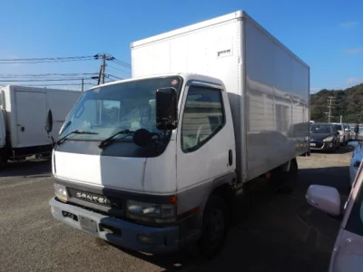 Mitsubishi CANTER  с аукциона в Японии