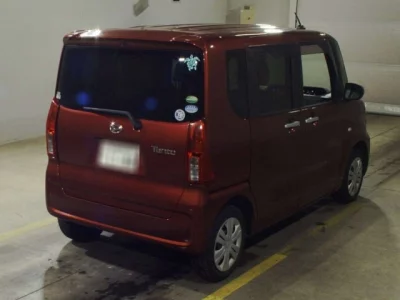 Daihatsu TANTO  с аукциона в Японии