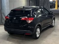 Honda VEZEL лот № 344 оценка 3.5  с аукциона в Японии 4