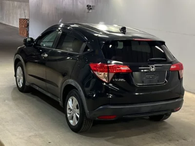 Honda VEZEL  с аукциона в Японии