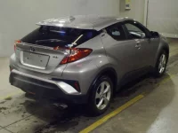 Toyota C-HR лот № 6013 оценка 4  с аукциона в Японии 1
