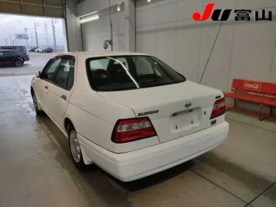 Nissan BLUEBIRD