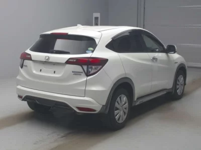 Honda VEZEL  с аукциона в Японии