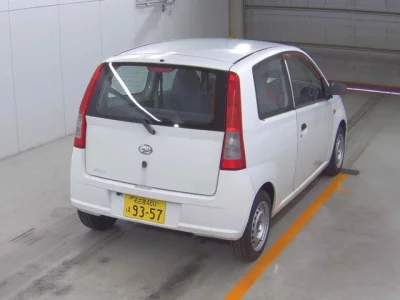 Daihatsu MIRA  с аукциона в Японии