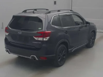 Subaru FORESTER  с аукциона в Японии