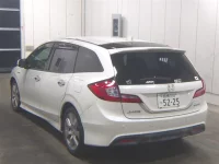 Honda JADE лот № 2052 оценка 3.5  с аукциона в Японии 1