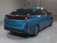 Toyota PRIUS PHV лот № 418 оценка RA  с аукциона в Японии 1