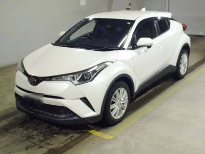 Toyota C-HR  с аукциона в Японии