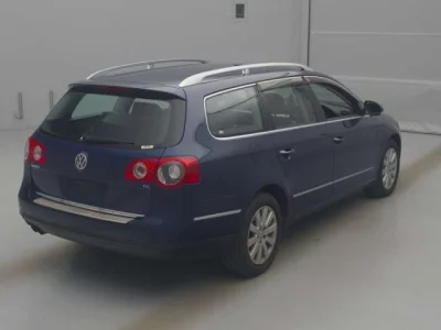 Volkswagen PASSAT VARIANT
