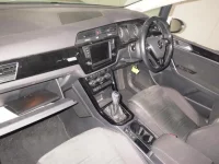 Volkswagen GOLF TOURAN лот № 9 оценка 4  с аукциона в Японии 2