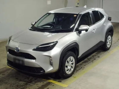 Toyota YARIS CROSS  с аукциона в Японии