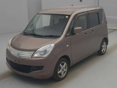 Mitsubishi DELICA D2  с аукциона в Японии