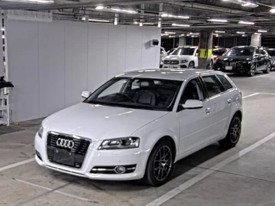 Audi A3  с аукциона в Японии