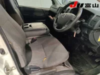 Toyota REGIUS ACE VAN лот № 3077 оценка 3  с аукциона в Японии 5