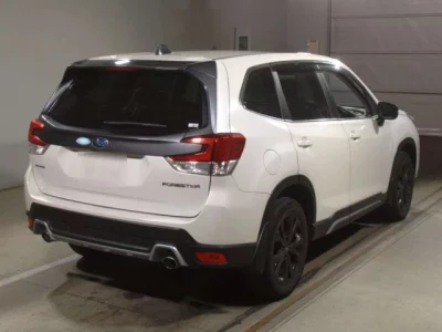 Subaru FORESTER  с аукциона в Японии
