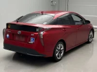 Toyota PRIUS лот № 40071 оценка 3.5  с аукциона в Японии 1