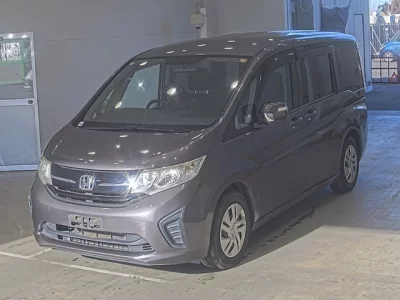 Honda STEP WAGON  с аукциона в Японии