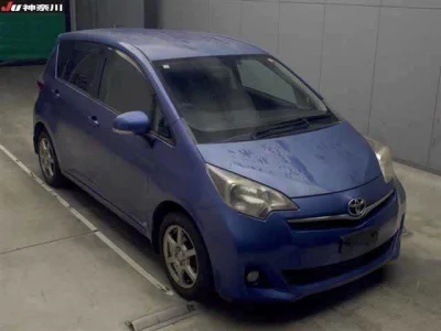 Toyota RACTIS  с аукциона в Японии