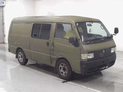 Mitsubishi DELICA  с аукциона в Японии