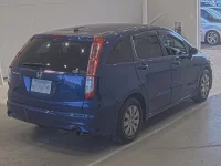 Honda STREAM лот № 1782 оценка 3  с аукциона в Японии 1