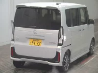 Honda N BOX лот № 6234 оценка S  с аукциона в Японии 3